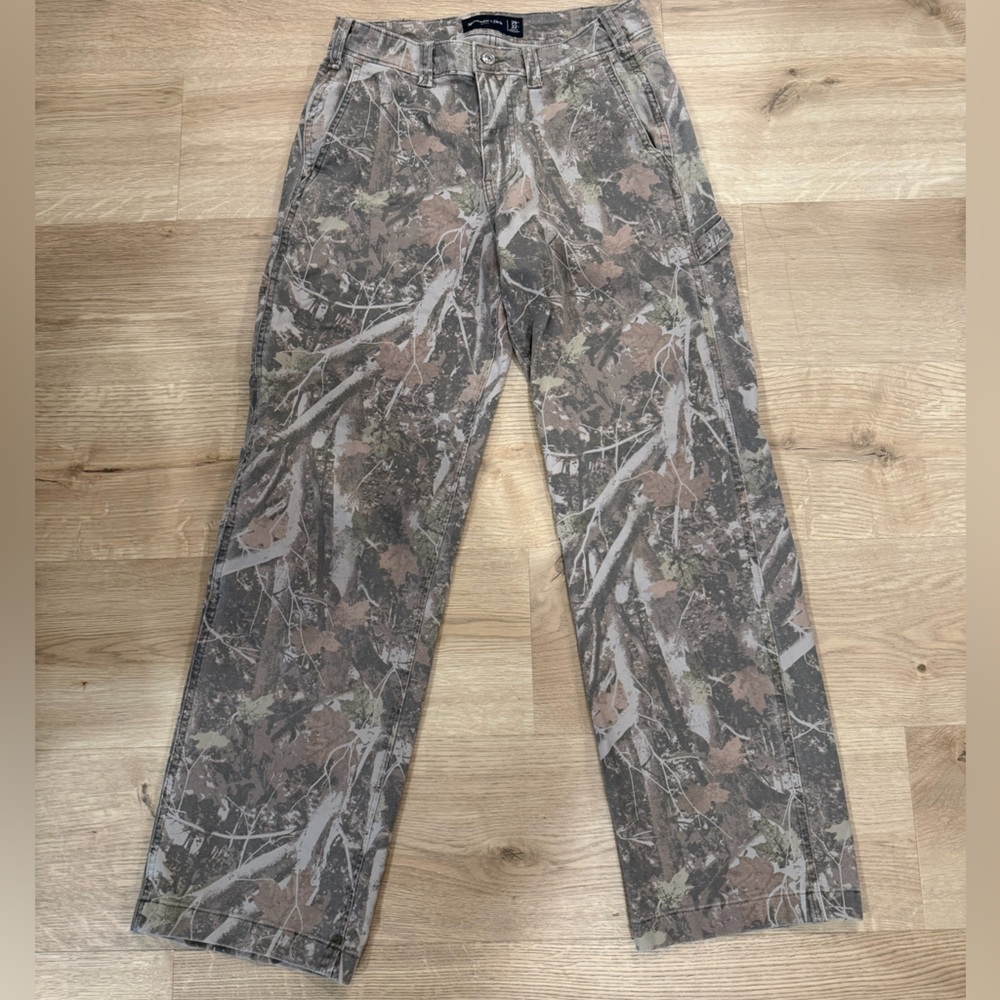 Abercrombie & Fitch Men’s Camouflage Cargo Pants